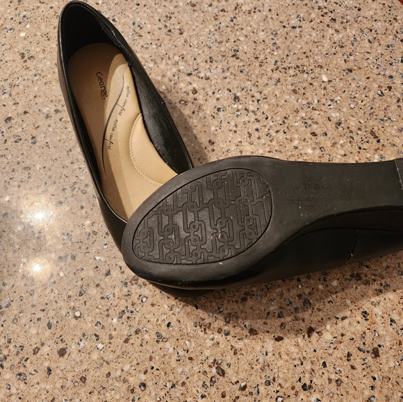 Wedge Shoes - Picture 2 of 3